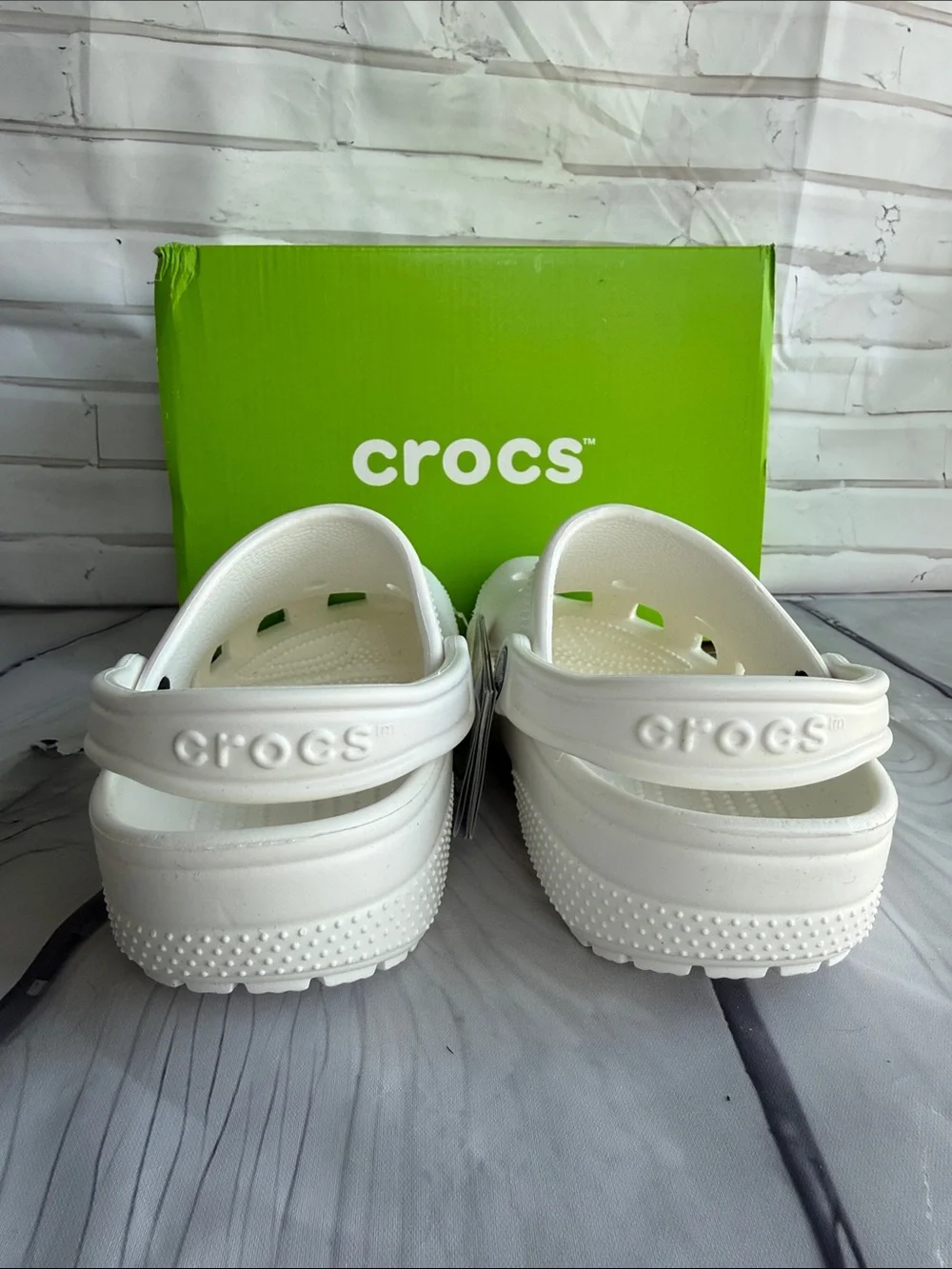 CROCS Classic Clogs in White